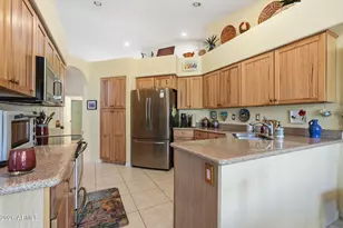 8978 E Saguaro Blossom Rd, Gold Canyon, AZ 85118 - Photo 4