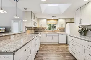 3015 E Coolidge St, Phoenix, AZ 85016 - Photo 8