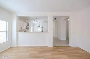 15224 W Desert Hills Dr, Surprise, AZ 85379 - Photo 10