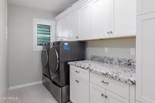 502 E Kaler Dr, Phoenix, AZ 85020 - Photo 32