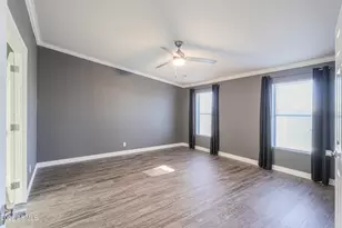 10463 N 90th Ave, Peoria, AZ 85345 - Photo 34