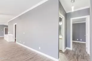 10463 N 90th Ave, Peoria, AZ 85345 - Photo 24