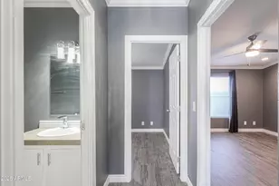 10463 N 90th Ave, Peoria, AZ 85345 - Photo 18