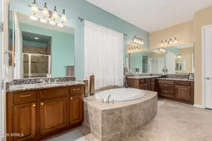 1806 W Yellowbird Ln, Phoenix, AZ 85085 - Photo 12