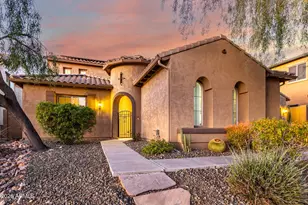 1806 W Yellowbird Ln, Phoenix, AZ 85085 - Photo 1