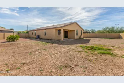 21294 W Berkeley Road, Buckeye, AZ 85396 - Photo 32