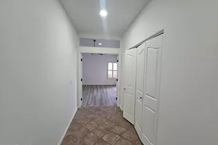 8824 W Custer Ln, Peoria, AZ 85381 - Photo 10