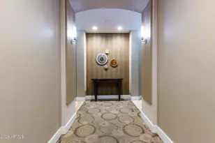 2211 E Camelback Rd, Phoenix, AZ 85016 - Photo 48