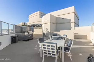 2211 E Camelback Rd, Phoenix, AZ 85016 - Photo 36