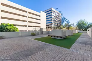 2211 E Camelback Rd, Phoenix, AZ 85016 - Photo 30