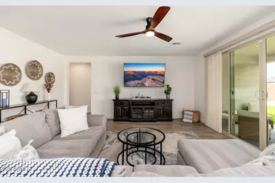 18542 W Seldon Lane, Waddell, AZ 85355 - Photo 6