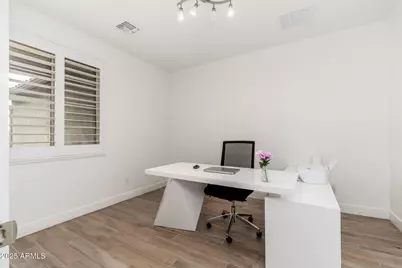 18542 W Seldon Lane, Waddell, AZ 85355 - Photo 26