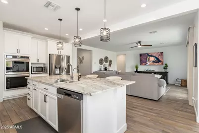 18542 W Seldon Lane, Waddell, AZ 85355 - Photo 14