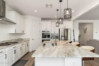 18542 W Seldon Lane, Waddell, AZ 85355 - Photo 12