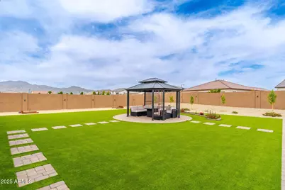 18542 W Seldon Lane, Waddell, AZ 85355 - Photo 42