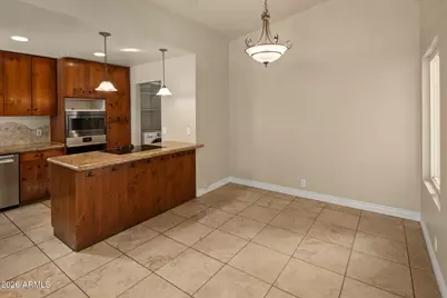 137 W Michelle Drive, Phoenix, AZ 85023 - Photo 4