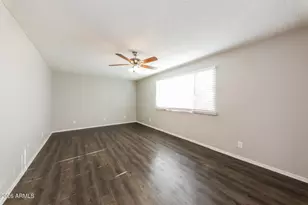 6218 W Wolf St, Phoenix, AZ 85033 - Photo 2