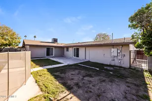 6218 W Wolf St, Phoenix, AZ 85033 - Photo 20