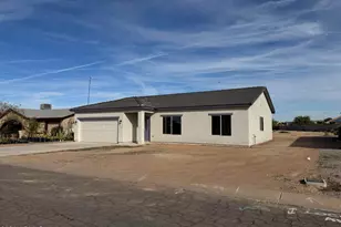 9022 W Torreon Dr, Arizona City, AZ 85123 - Photo 2