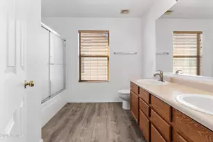 11548 E Flower Cir, Mesa, AZ 85208 - Photo 16