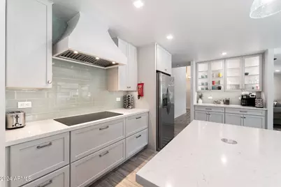 4525 E Paradise Lane, Phoenix, AZ 85032 - Photo 4