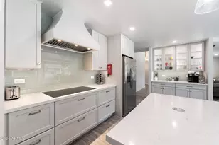 4525 E Paradise Ln, Phoenix, AZ 85032 - Photo 4