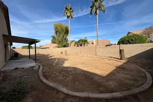 1126 E Shannon St, Gilbert, AZ 85295 - Photo 8