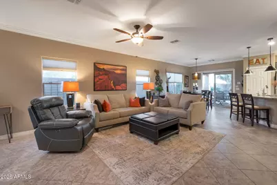 7511 W Springfield Way, Florence, AZ 85132 - Photo 4