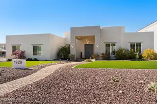 1920 E Aurelius Ave, Phoenix, AZ 85020 - Photo 2