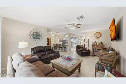 9939 W Concord Avenue, Sun City, AZ 85351 - Photo 16