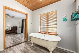 5626 E Windstone Trl, Cave Creek, AZ 85331 - Photo 14