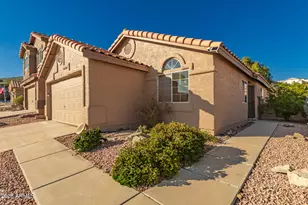 2032 E Windsong Dr, Phoenix, AZ 85048 - Photo 2