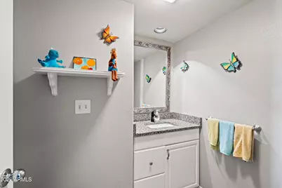 3154 E Wahalla Lane, Phoenix, AZ 85050 - Photo 24