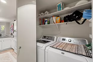 3154 E Wahalla Ln, Phoenix, AZ 85050 - Photo 14