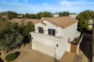 3154 E Wahalla Ln, Phoenix, AZ 85050 - Photo 2