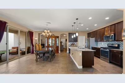 20728 W Legend Trail, Buckeye, AZ 85396 - Photo 14