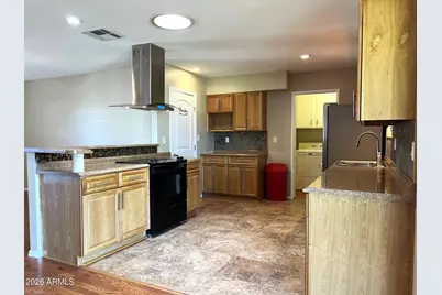 10135 W Bolivar Drive, Sun City, AZ 85351 - Photo 8