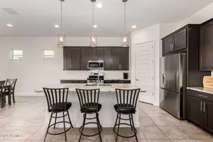 19038 W Cameron Dr, Surprise, AZ 85388 - Photo 12