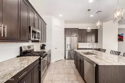 19038 W Cameron Drive, Surprise, AZ 85388 - Photo 14