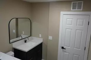 1044 E Whitton Ave, Phoenix, AZ 85014 - Photo 82