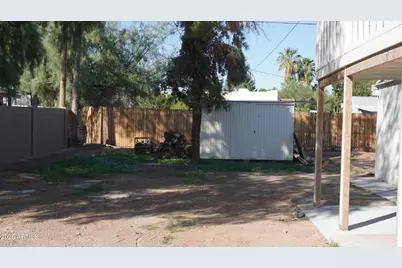 1044 E Whitton Avenue, Phoenix, AZ 85014 - Photo 12