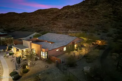 9539 S 13th Way, Phoenix, AZ 85042 - Photo 2