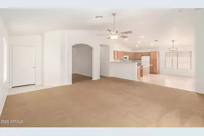 12537 W Madison Street, Avondale, AZ 85323 - Photo 4