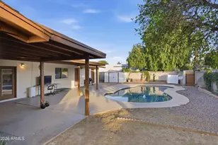 3541 E Cannon Dr, Phoenix, AZ 85028 - Photo 38