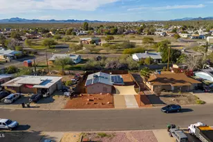 317 Peretz Cir, Morristown, AZ 85342 - Photo 16