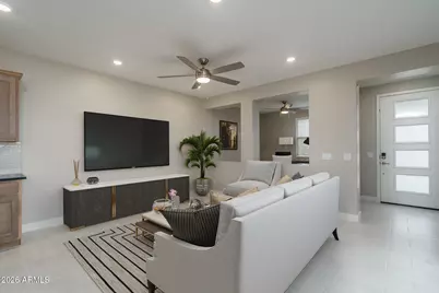 13456 N 157th Lane, Surprise, AZ 85379 - Photo 10