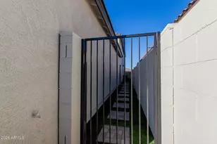 2591 E Hollywood Ike Ave, San Tan Valley, AZ 85140 - Photo 30