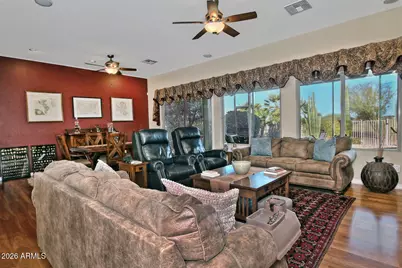 6298 W Saratoga Way, Florence, AZ 85132 - Photo 10