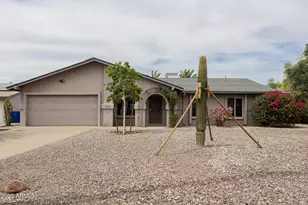542 W Pampa Ave, Mesa, AZ 85210 - Photo 2