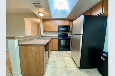 1720 E Thunderbird Road #2051, Phoenix, AZ 85022 - Photo 2